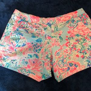 Lilly Pulitzer Board Shorts SZ M
